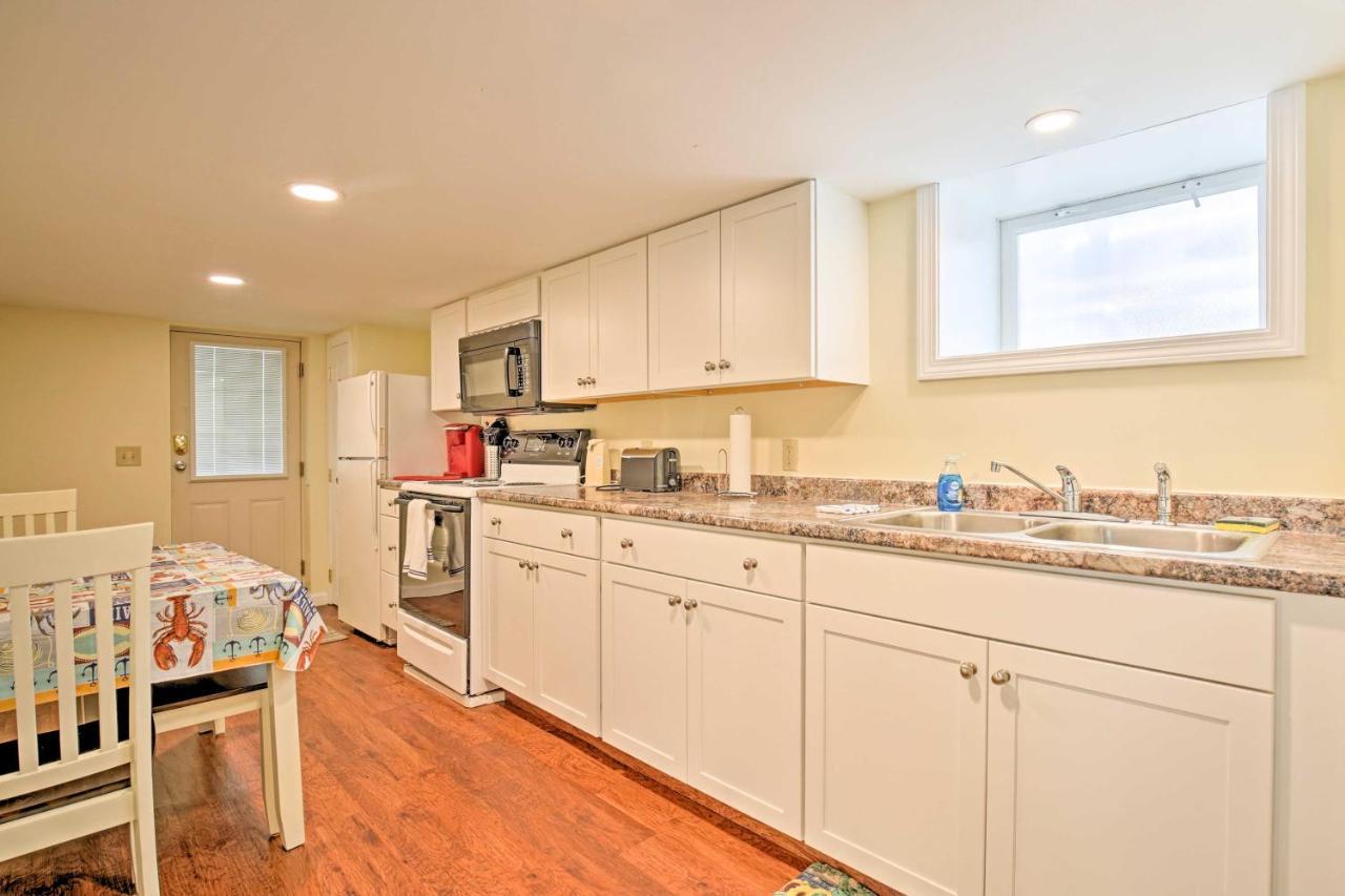 Old Orchard Beach Home With Patio Walk To Beach Bagian luar foto