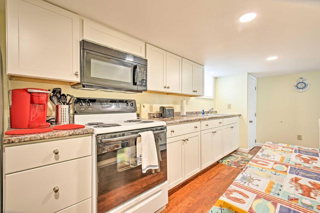 Old Orchard Beach Home With Patio Walk To Beach Bagian luar foto