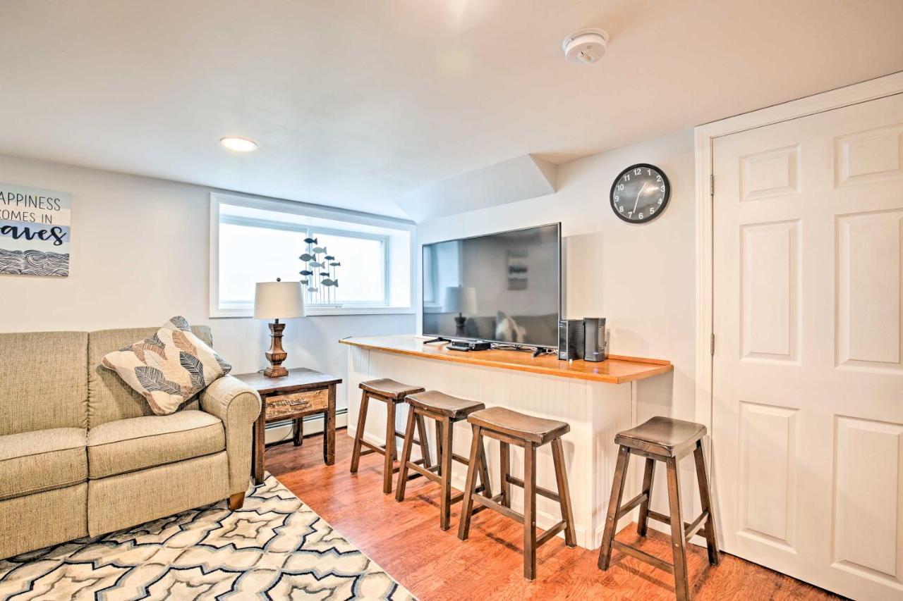 Old Orchard Beach Home With Patio Walk To Beach Bagian luar foto