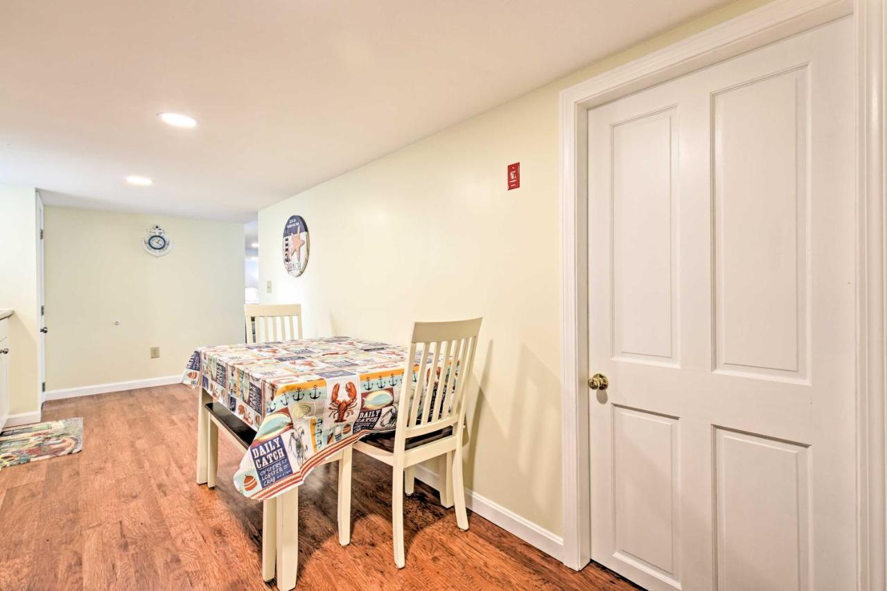 Old Orchard Beach Home With Patio Walk To Beach Bagian luar foto