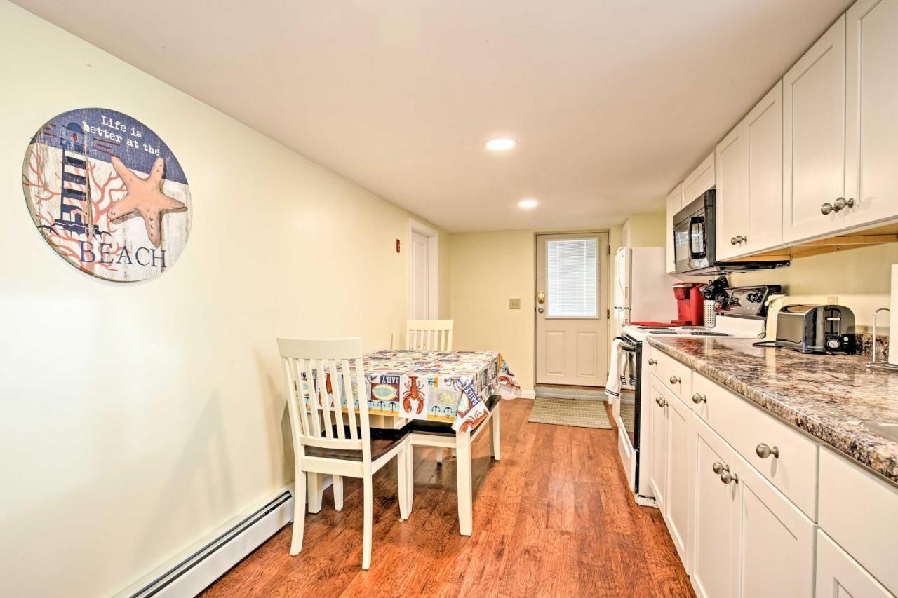Old Orchard Beach Home With Patio Walk To Beach Bagian luar foto