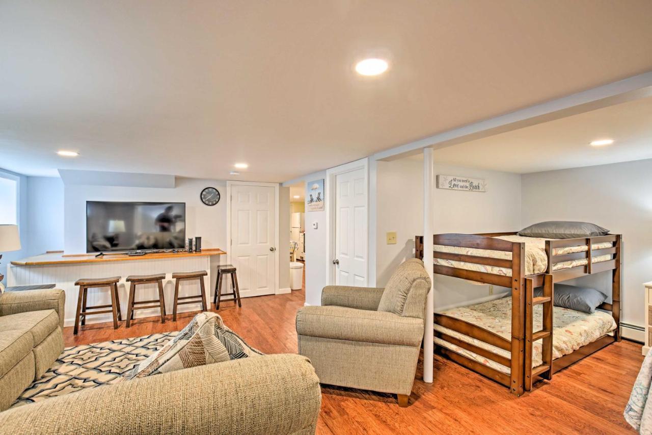 Old Orchard Beach Home With Patio Walk To Beach Bagian luar foto