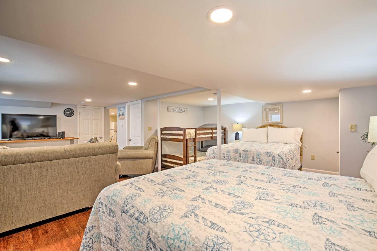 Old Orchard Beach Home With Patio Walk To Beach Bagian luar foto