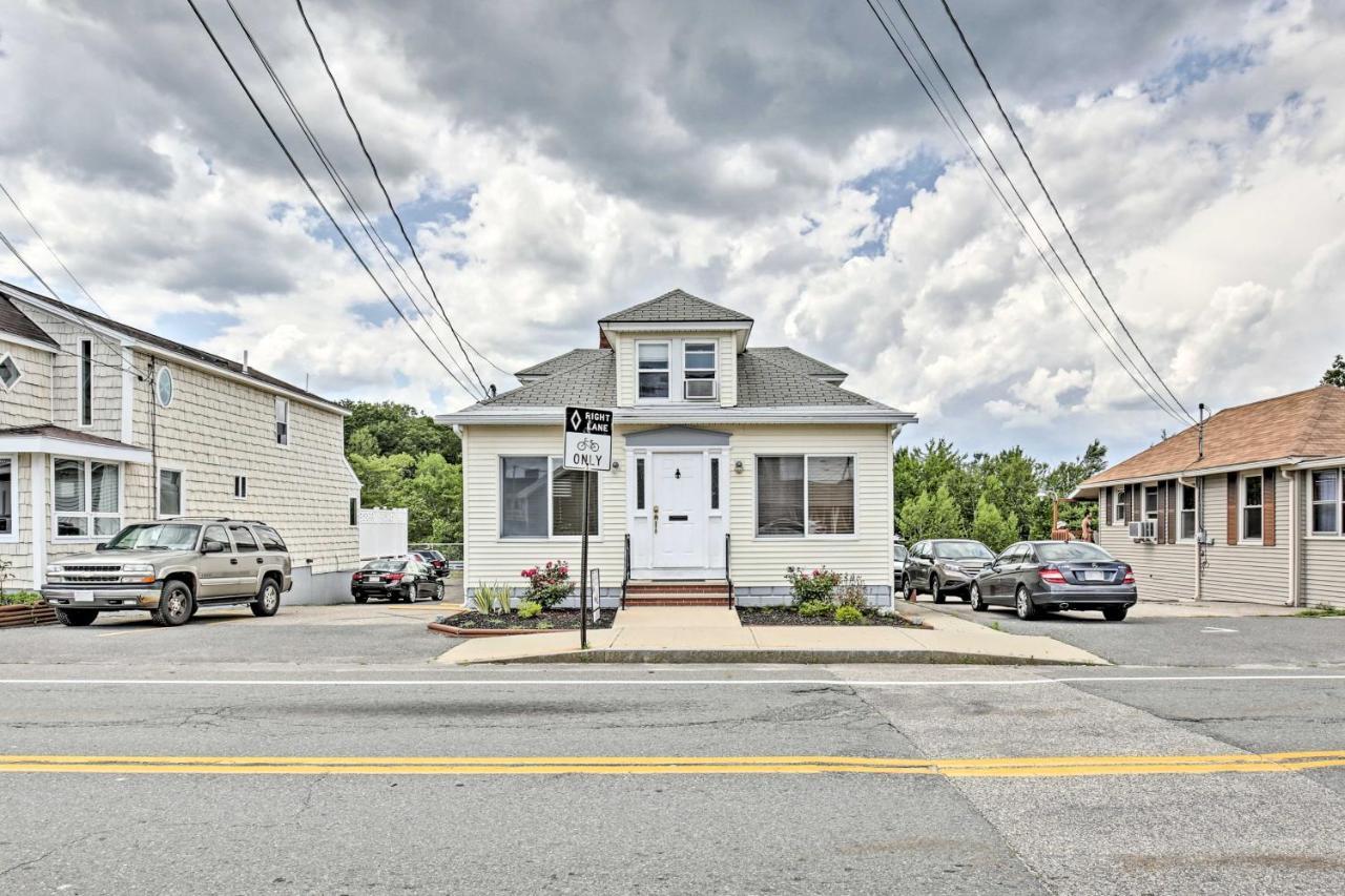Old Orchard Beach Home With Patio Walk To Beach Bagian luar foto